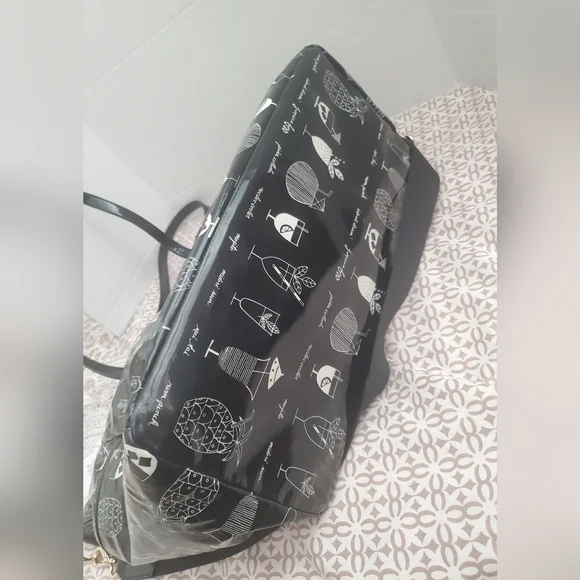 Kate Spade New York Adaira Baby Bag. - Picture 13 of 16